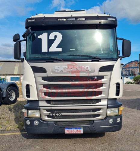 Imagem 2 de 15 de Scania R440 6x4 2012