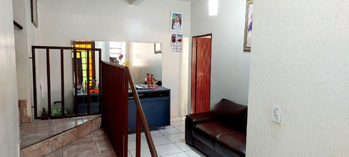 Sobrado Proximo Ao Corpo De Bombeiro