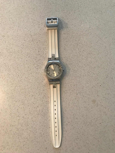 Reloj Swatch Irony - Caja Y Correa Incrustadas Con Piedras