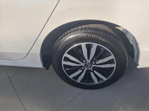Honda City 1.5 PERSONAL 16V FLEX 4P AUTOMÁTICO
