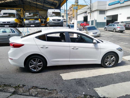 Hyundai Elantra 2017 2.0 16v Special Edition Flex Aut. 4p
