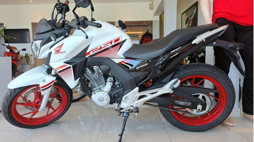 Imagen 6 de 25 de Honda Twister Cb 250 Financia Xr Wave Titan Tornado Motopier