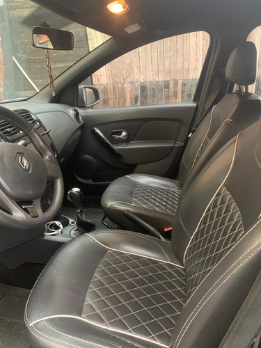Renault Logan 1.6 Privilege / Intens