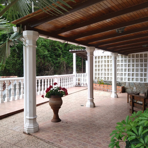 Grupo Acres, Vende Hermosas Casa En Colinas De Carrizal Kh