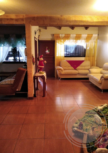 Hermosa Y Acogedora Casa En Av Los Próceres, Mérida Venezuela