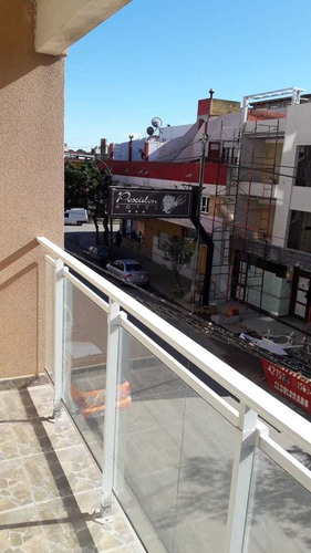 Imagen 6 de 10 de Se Vende Hermoso Dto 2 Ambientes En Pleno Centro