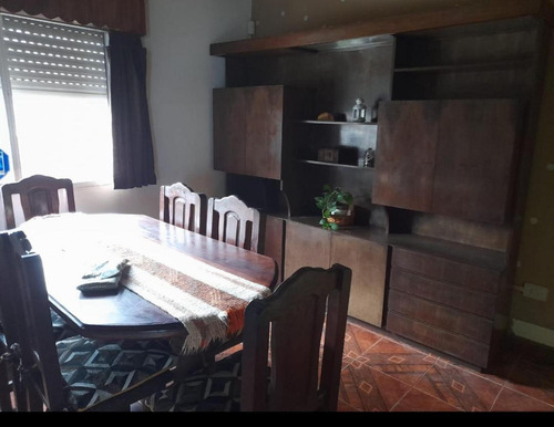 Casa En Venta - 3 Dormitorios 1 Baño - Cochera - 450mts2 - Mariano Acosta, Merlo