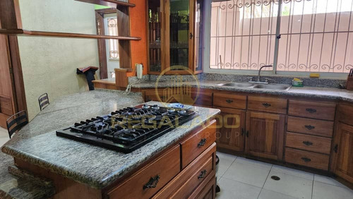 Ca-210 Zona Norte Casa Quinta Conjunto Residencial Puerta Del Sol Avenida Fuerzas Armadas