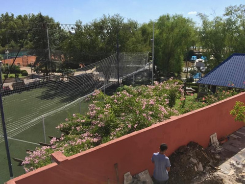 Imagen 9 de 17 de Tuella 892 Bis 00 02