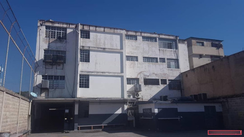 Imagen 3 de 9 de Edificio En Venta, Calle Páez, Maracay