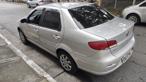 Fiat Siena 1.0 El Flex 4p