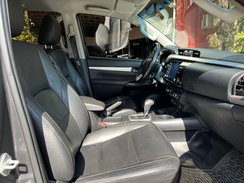 Imagem 9 de 10 de Toyota Hilux Sr 4x4 Aut Diesel