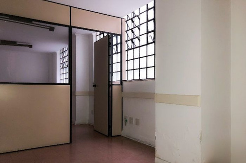Imagem 1 de 19 de Sala Comercial Para Alugar Na Avenida São João, Centro, São Paulo - Sp - Liv-8204
