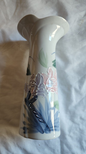 Florero De Porcelana Made In Japan 26 Cms Alto!!