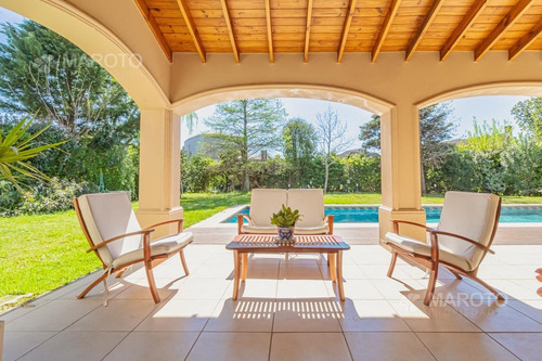 Imagen 12 de 30 de Casa En Venta En Barrio Septiembre - Maroto Propiedades