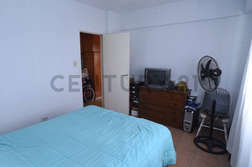 Villa Del Parque - Departamento De 3 Ambientes - Oportunidad
