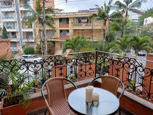 Apartamento En Venta En Laureles - Primer Parque. Cod V17267