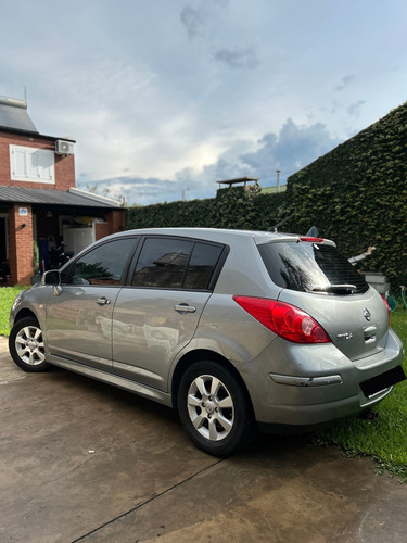 Nissan Tiida 1.8 Acenta