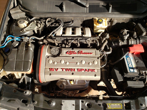 Alfa Romeo 145 Ano 1998