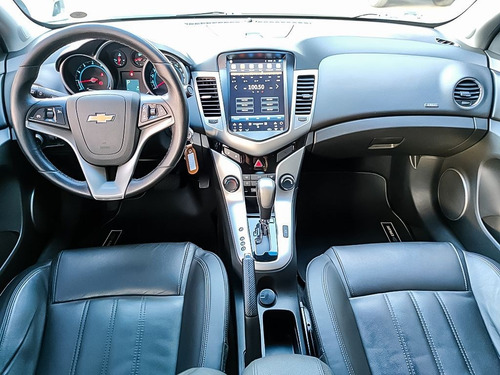 Imagem 10 de 15 de Chevrolet Cruze 1.8 Lt 16v 2016