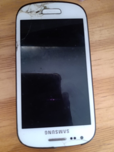 Samsung Galaxy S Iii Mini Con Detalle