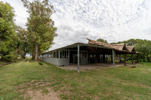 Venta Complejo Gastronómico - Parador Rural