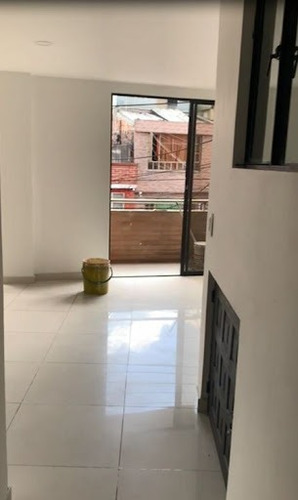 Imagen 5 de 10 de Edificios En Venta Fontibon Centro 689-4581