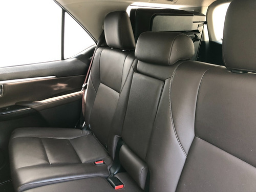 Imagen 13 de 16 de Toyota Sw4 4x4 Srx 2.8