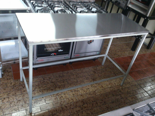 Imagen 3 de 3 de Mesa De Trabajo Acero Inox 120x55 Cm Gastronomica Simple