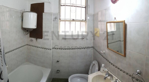 Imagen 4 de 9 de Venta Depto 3 Amb Balcón Frente 1er Piso X Escal Palermo Hollywood