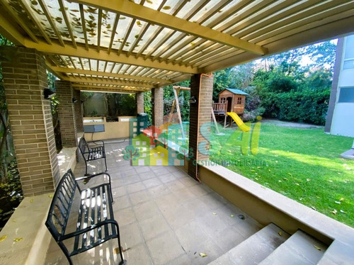 Venta Depto 3d/3b En Cerro El Plomo, Excelente Conectividad