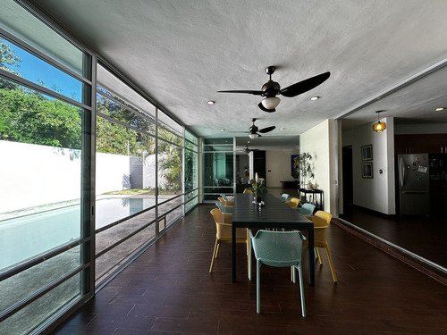 Casa En Venta En Cholul De Una Planta.