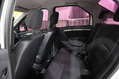 Renault Logan 1.0 Authentique 16v