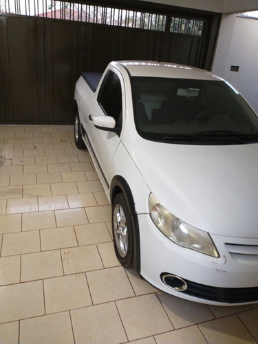 Imagem 1 de 11 de Volkswagen Saveiro 2011 1.6 Cab. Simples Total Flex 2p