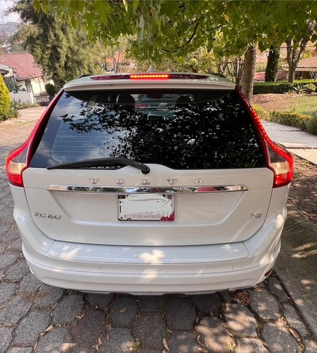 Volvo XC60 2.0 T5 Addittion