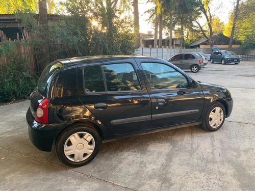 Renault Clio 2009 1.2