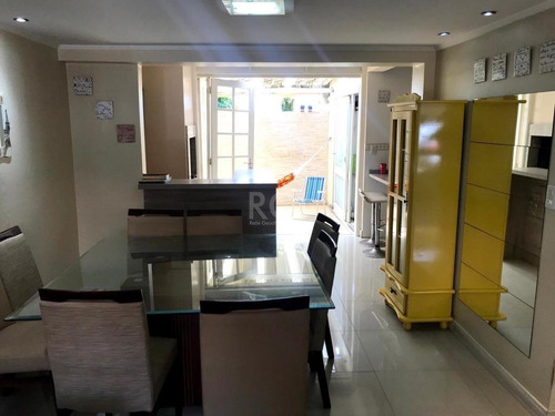 Casa Condominio Em Tristeza Com 3 Dormitórios - Bt10262