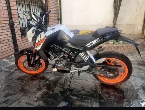 Imagen 9 de 10 de Ktm 200 Duke
