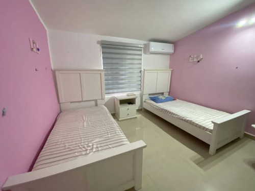 Imagen 8 de 12 de Pueblo Viejo, Complejo Turistico El Morro, Lecheria | Venta Casa | 176 Mts2 | 4h | 3b | 1pe | 110.000$