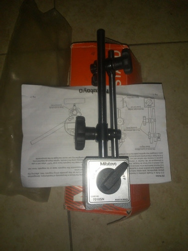 Imagen 2 de 5 de Base Magnetica Para Reloj Comparador Mitutoyo
