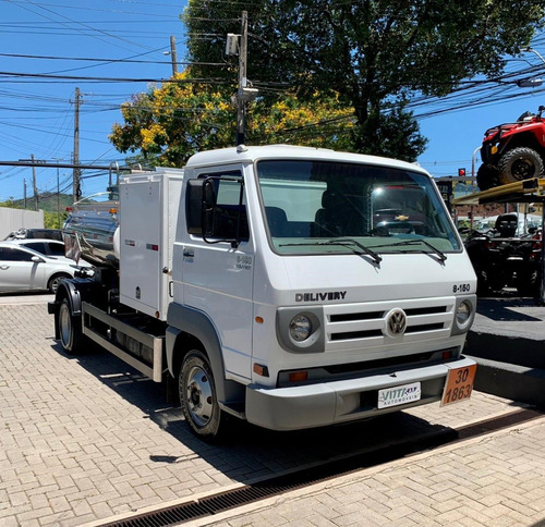 Imagem 2 de 10 de Caminhão Tanque 8.150 E Delivery Volkswagen. 2007/2007