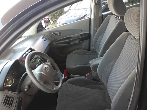 Hyundai Tucson 2.0 MPFI GLS 16V 143CV 2WD GASOLINA 4P AUTOMÁTICO