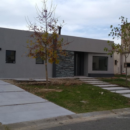 Imagen 3 de 5 de Casa Llave En Mano Maestro Mayor De Obras