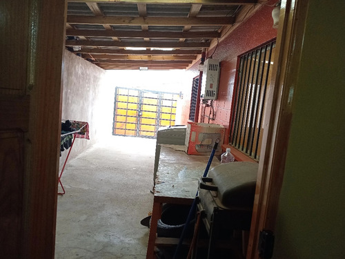 Oportunidad De Compra Se Vende Amplia Casa En Quintero