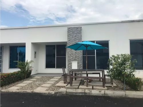 Venta De Casa En Conjunto Altagracia - Flandes