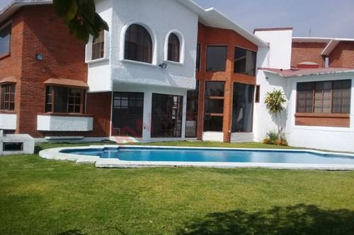 Casa De Descanso En Venta Con Alberca En Lomas De Cocoyóc, Morelos