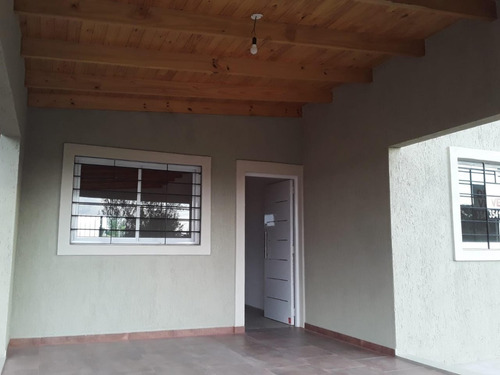 Imagen 2 de 12 de Chalet A Estrenar De 2 Dormitorios