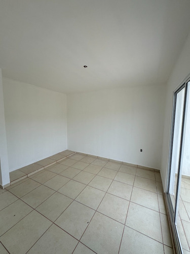 Preventa Casa Hermosa En Berriozábal, Colonia Linda Vista ¡dos Niveles Y Diseño Moderno! Precio A Tratar!!!