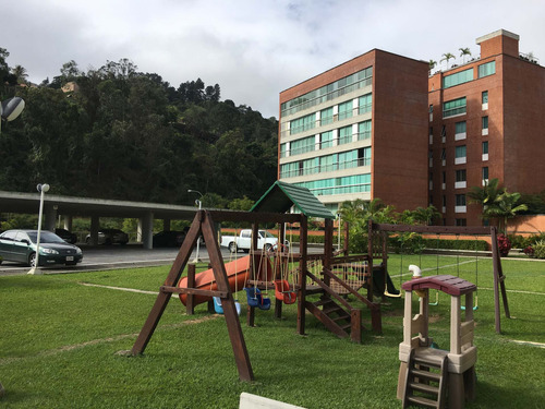 Imagen 20 de 20 de Se Vende Apto 135m2 2h+s/2b+s/2p Solar Del Hatillo - 5064