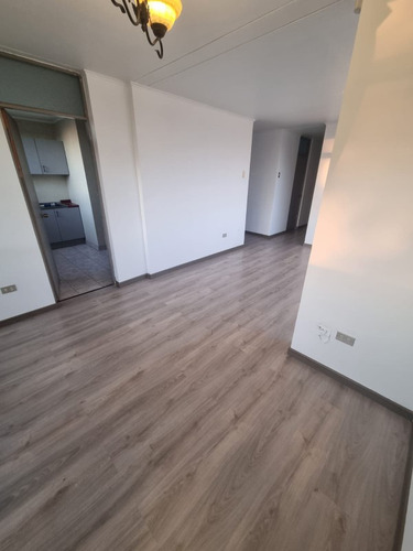 Se Arrienda Hermoso Y Amplio Departamento Sin Amoblar